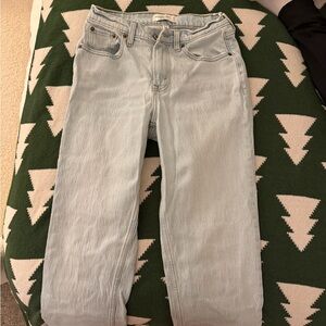 Abercrombie & Fitch Light Wash Straight Leg Jeans Mid Rise